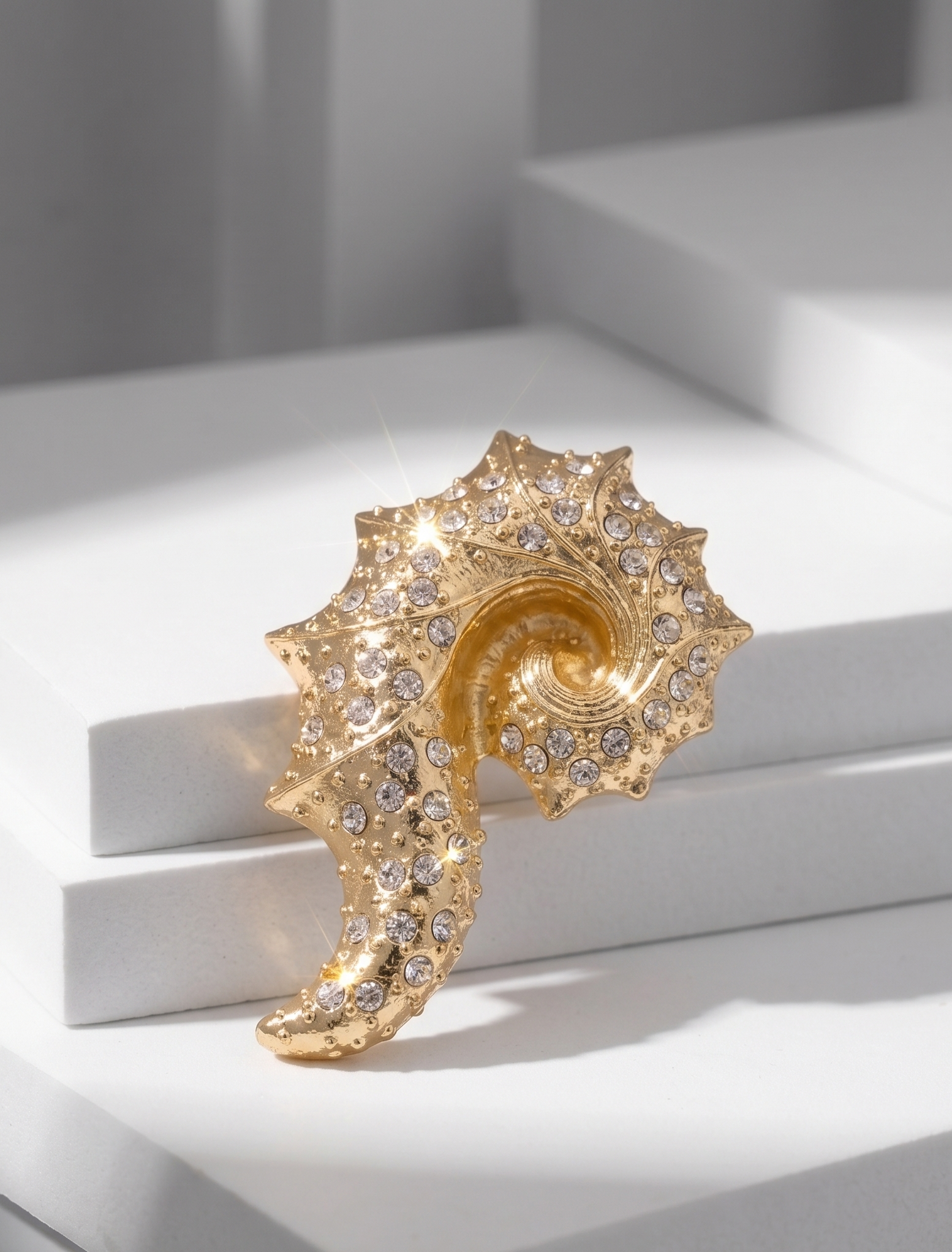 THE NAUTILUS GLOW