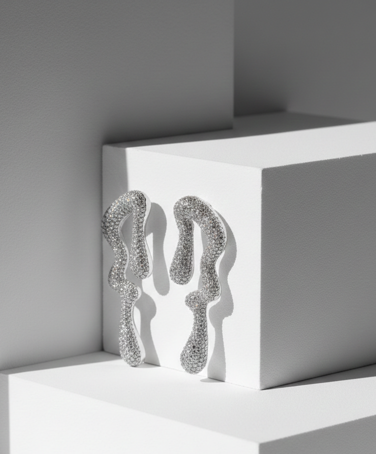 The Liquid Silver Droplets