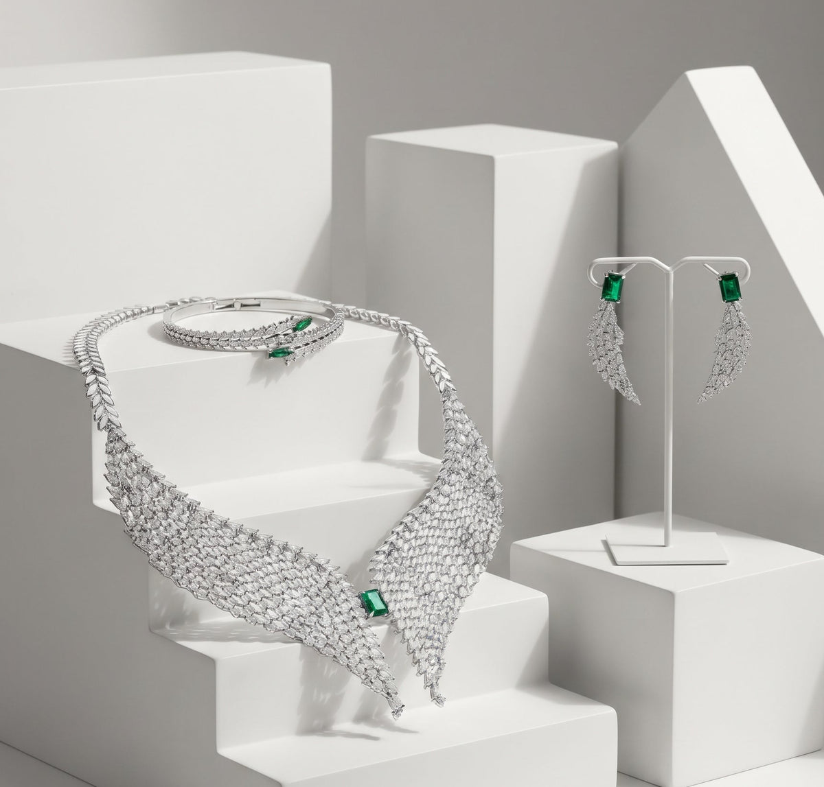 Verdant Wings Royal set