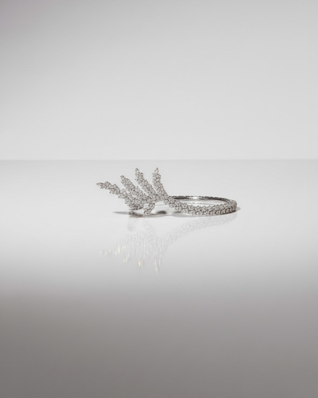 FROSTED STREAM BRACELET