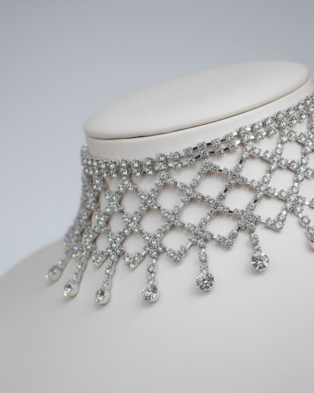 CRYSTAL WATERFALL CHOKER