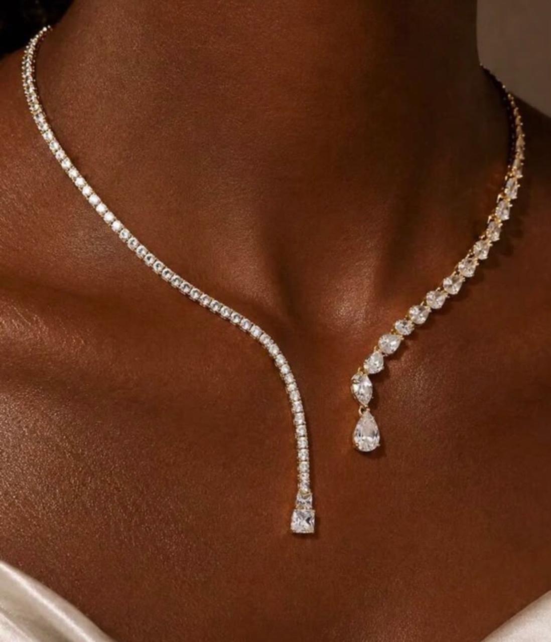 Asymmetric Necklace